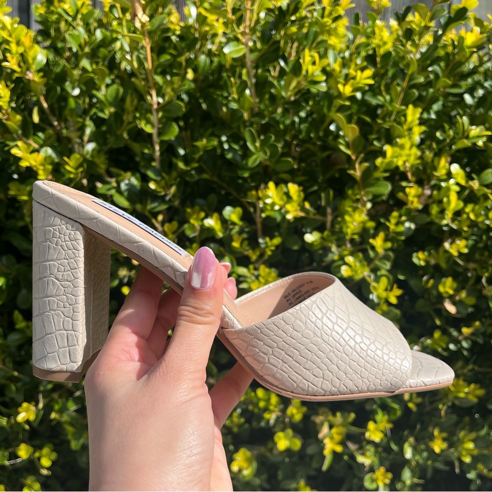 Steve Madden croc heels